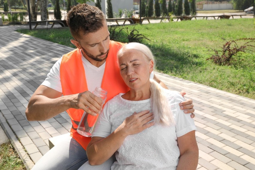 Udar cieplny może być niebezpieczny w skutkach. Dlatego...