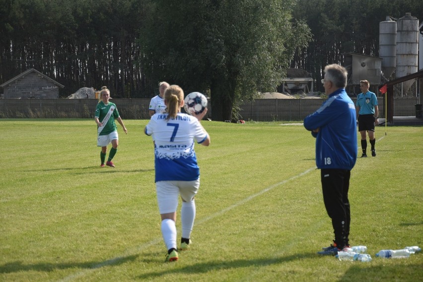 Piłkarki TKKF Stilon Gorzów ogrywają Plon Błotnica Strzelecka i nadal są niepokonane w trzeciej lidze