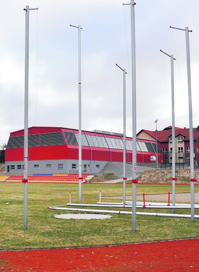 Przedmiot sporu - stadion sportowy w Somoninie