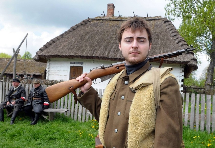 Rekonstrukcja historyczna 1914-47 (OGLĄDAJ ZDJĘCIA)