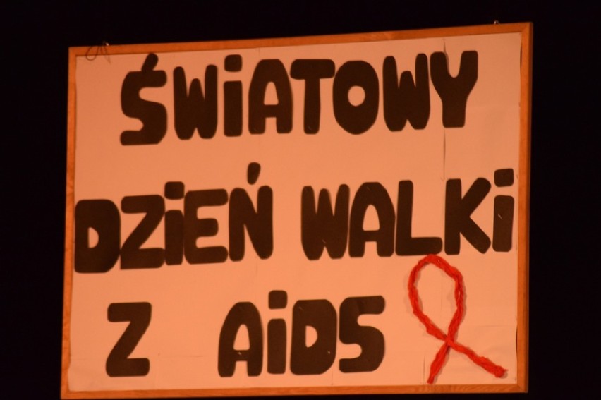 Światowy Dzień Walki z AIDS  [FOTO]