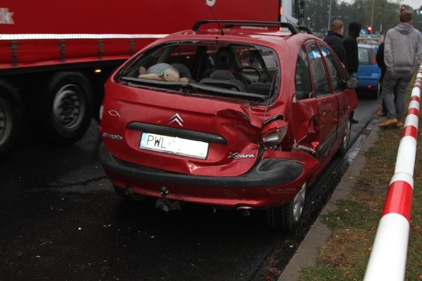Cztery osoby poszkodowane w wypadku na DK 32 w Wolsztynie 