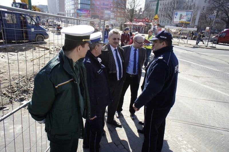 Poznań: Na Roosevelta będzie osobne przejście na przystanek tramwajowy