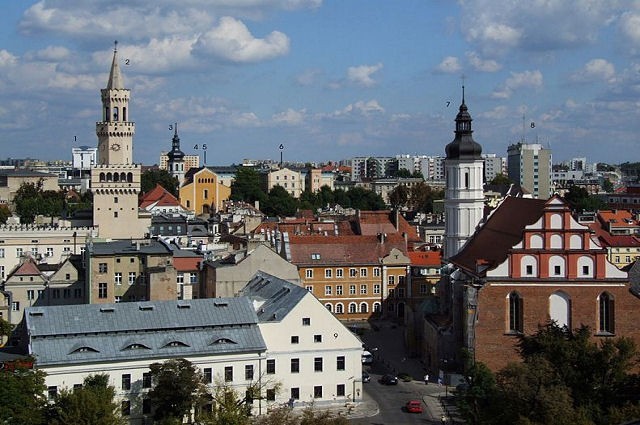 Wszystkie partie i ugrupowania społeczne w woj. opolskim...