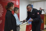Bohater z Czechowic-Dziedzic. 10-letni Wojtek uhonorowany odznaką strażacką