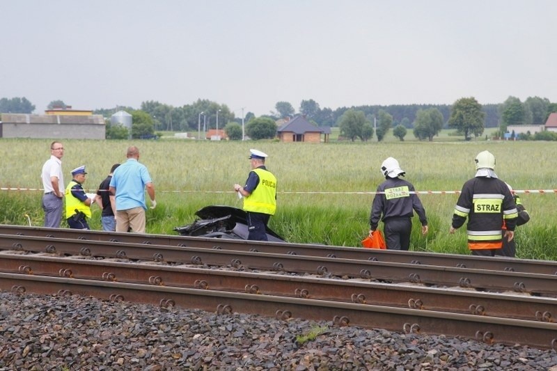 Wypadek na przejeździe kolejowym w Pobiedziskach.