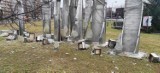 Wandale w Jastrzębiu! Ktoś zdemolował rzeźby aniołów. Dyrektor MOK-u: "To po prostu barbarzyństwo"