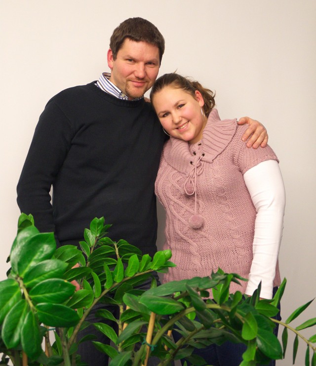 Natalia Myśliwczyk i jej tata w sobotę po raz czwarty zagrają na wielkim koncercie Iskierki. Dziennikarze "Dziennika Zachodniego"  też tam będą i zaśpiewają!