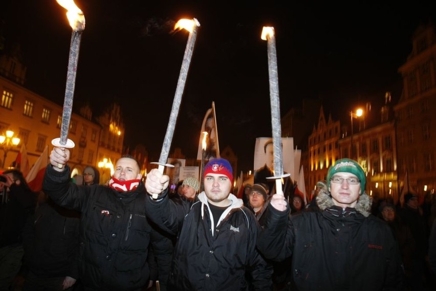 Wrocław uczcił Narodowy Dzień Pamięci Żołnierzy Wyklętych (ZDJĘCIA)