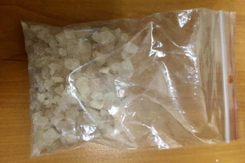 Mieszkaniec gminy Świecie miał w domu prawie kilogram narkotyków