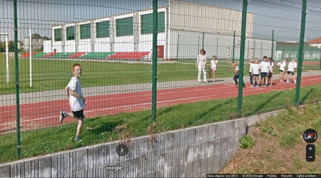 Śladem samochodu Google Street View odbyliśmy wirtualny spacer po gminie Gostycyn. "Spotkaliśmy" tam sporo mieszkańców. Czy rozpoznacie się na zdjęciach?