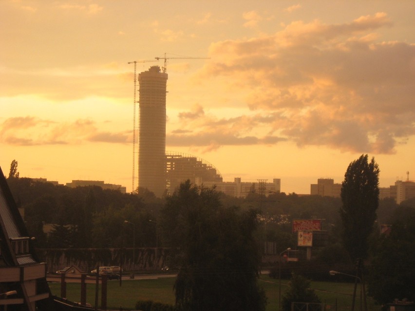 Widok z IV piętra budynku przy ul. Działkowej