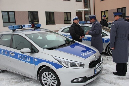 Policjanci z Łęcznej dostali nowe radiowozy.