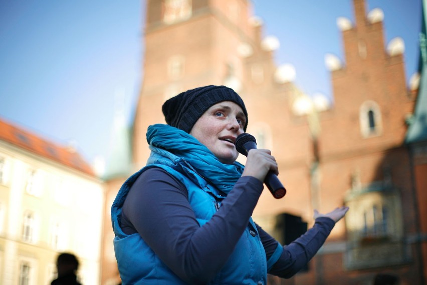 Wielkie Tchnienie Życia na Rynku we Wrocławiu (Zdjęcia)