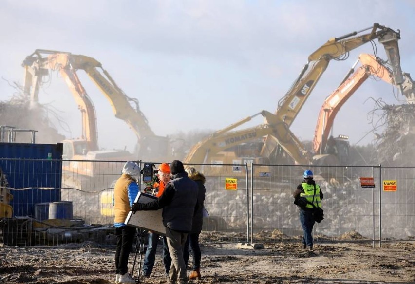 Wyburzenie wiaduktu na węźle Piotrków Zachód