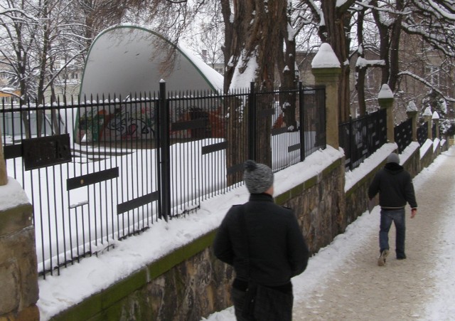 Muszla koncertowa to jedna z ostatnich pozostałości po letnim amfiteatrze w centrum miasta