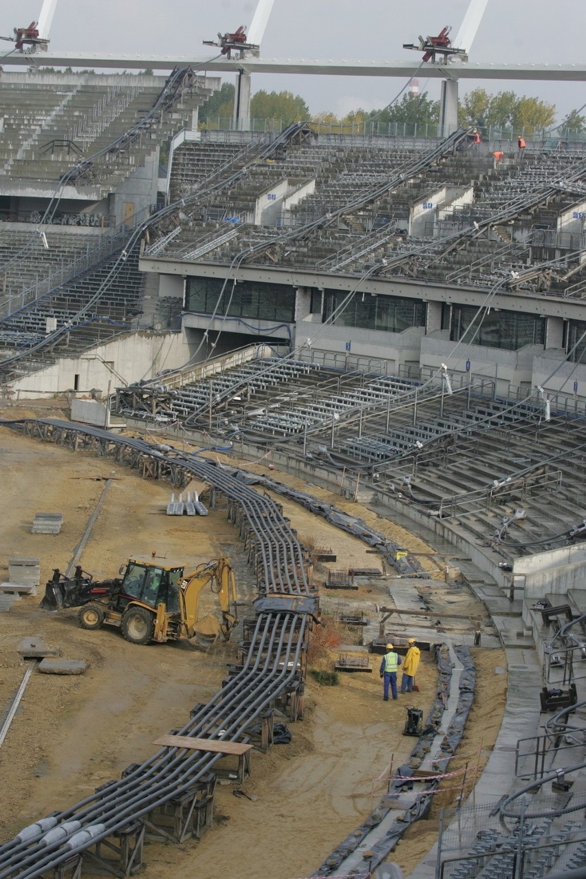 Stadion Śląski będzie ogrodzony 3-metrowym płotem. To wymóg policji
