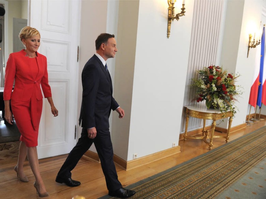 Anglicy mają księżną Kate, u nas króluje styl pierwszej damy