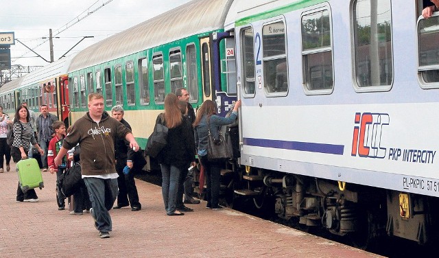 Pociągi PKP Intercity z Łodzi do Warszawy wożą kilkanaście tysięcy podróżnych dziennie