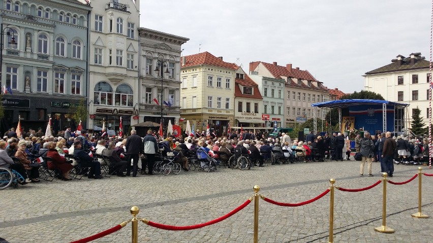 Obchody Święta Konstytucji 3. maja na Starym Rynku w Bydgoszczy [zdjęcia]