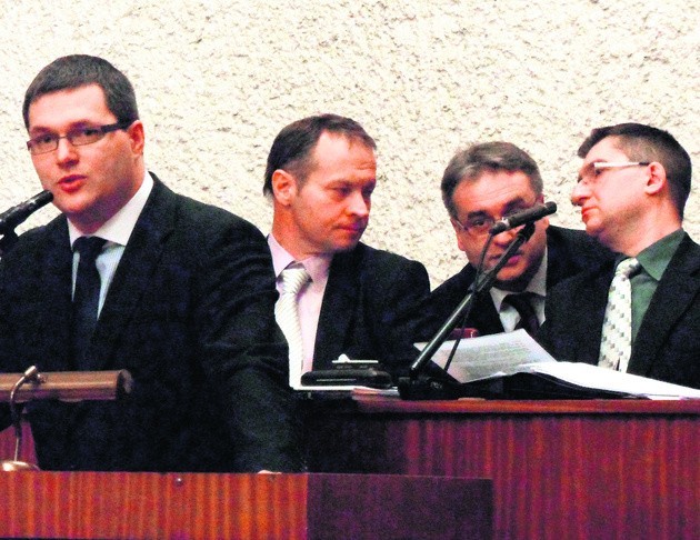 Łukasz Komoniewski (pierwszy z lewej), prezydent Będzina