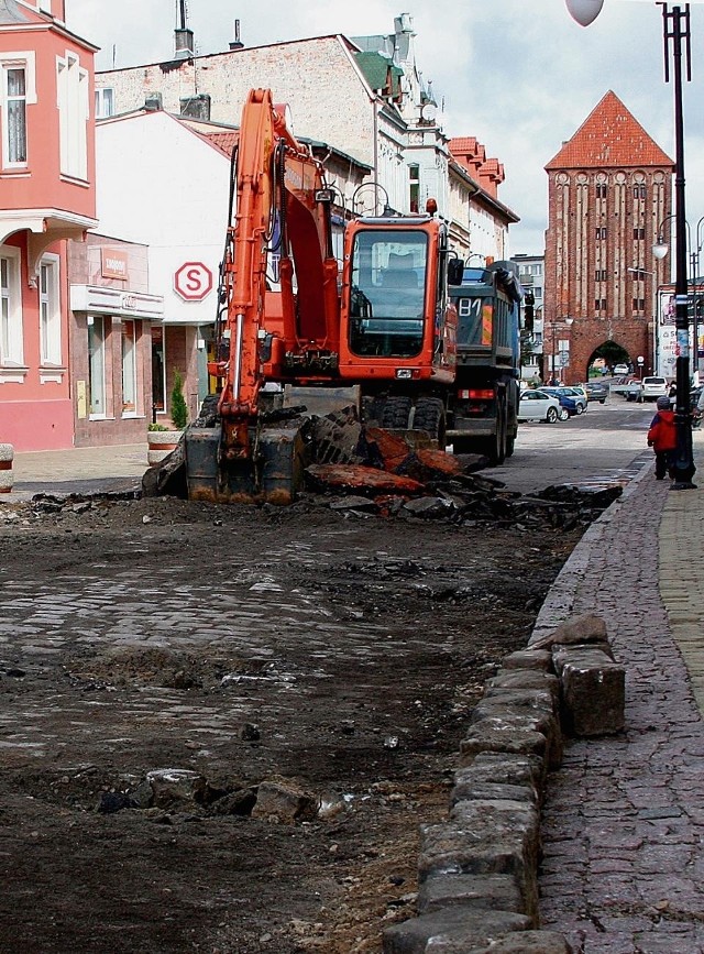 Remont na ul. Jedności Narodowej potrwa do końca miesiąca