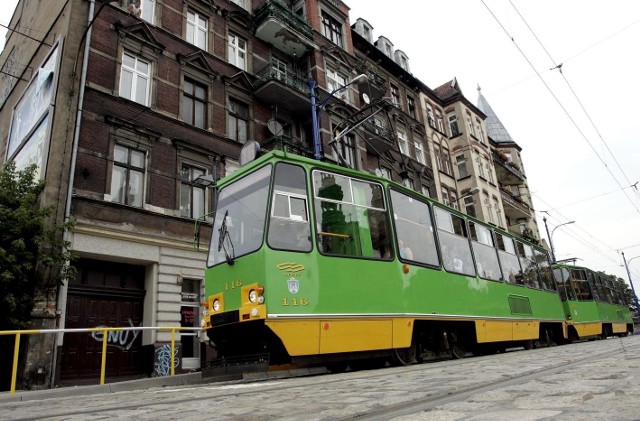 Herb Poznania zostaje na tramwajach