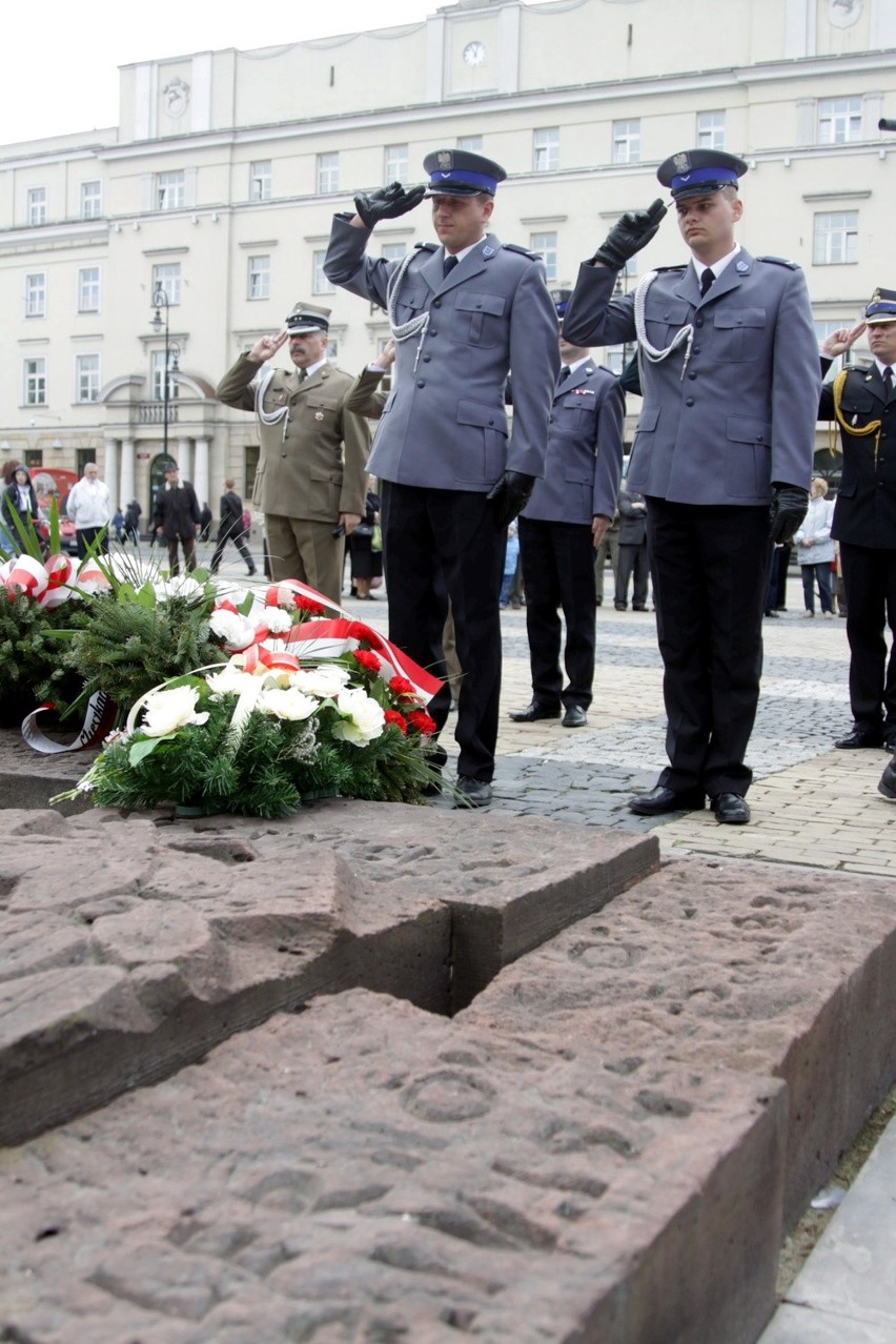 Obchody Dnia Zwycięstwa na pl. Litewskim (ZDJĘCIA)