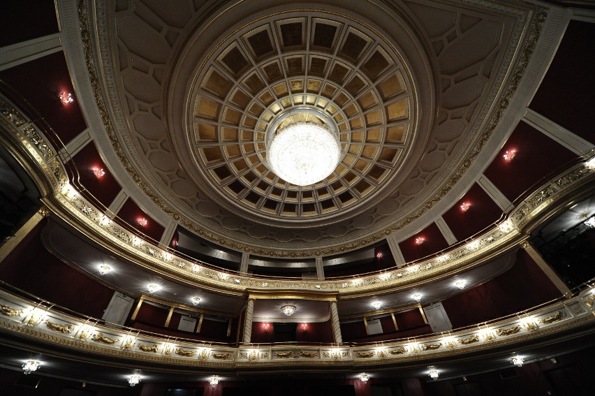 Poznański Teatr Wielki po remoncie odzyskał blask