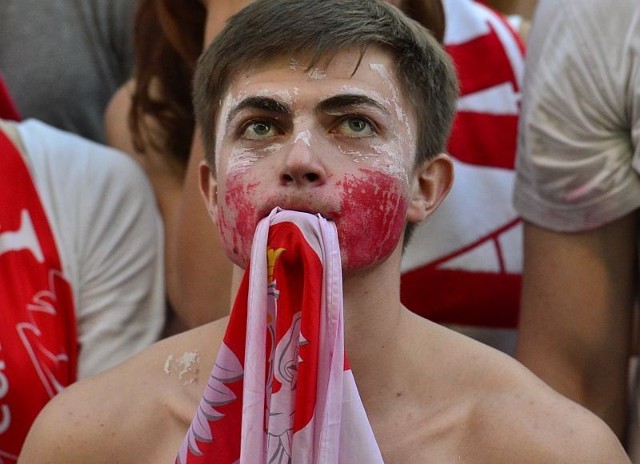16 czerwca - Strefa Kibica na placu Wolności
To już jest koniec, nie ma już nic... Ogromny balon, pompowany od kilku dni, pękł z ogromnym hukiem. Reprezentacja Polski kończy udział w Euro 2012 po fazie grupowej. Szkoda...