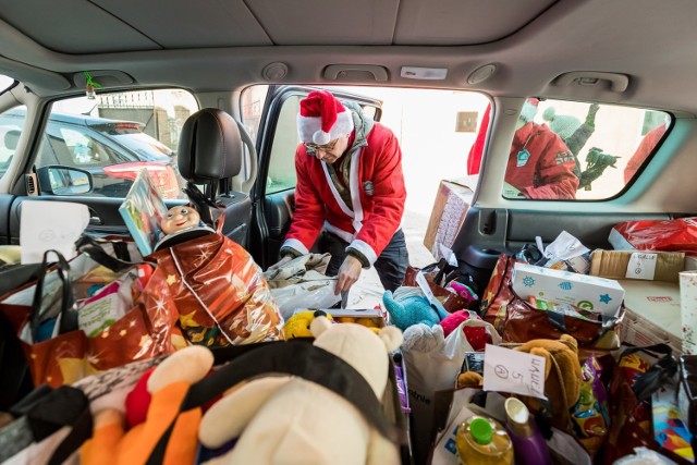 W ubiegłym roku podczas akcji "Pomóżmy Świętemu Mikołajowi" udało się przygotować około 200 paczek.