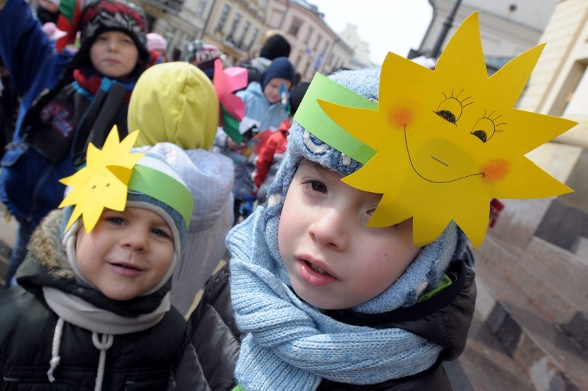 Dzieci wypędzały zimę z Lublina (ZDJĘCIA)