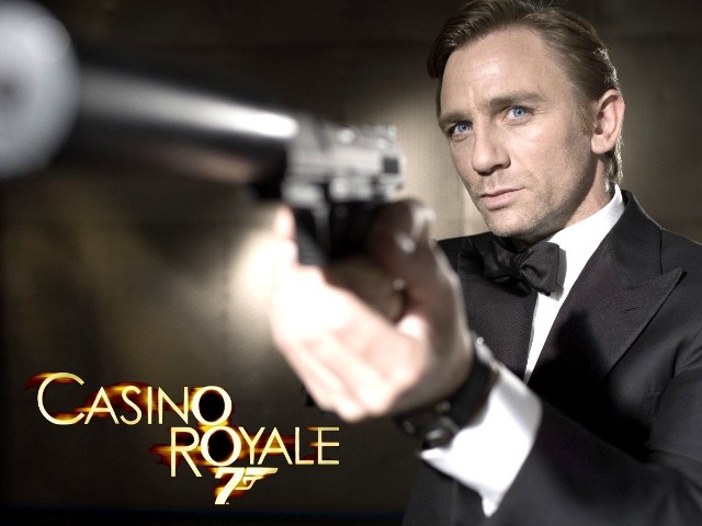 James Bond, Casino Royale
Plenerowe kino Wyspa Słodowa Wrocław
