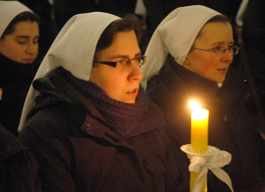 Kraków: obchody święta Matki Boskiej Gromnicznej [ZDJĘCIA]
