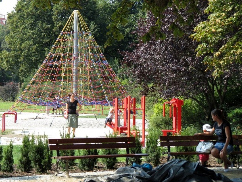 Wrocław: Zobacz zdjęcia odnowionego parku Staszica (GALERIA)