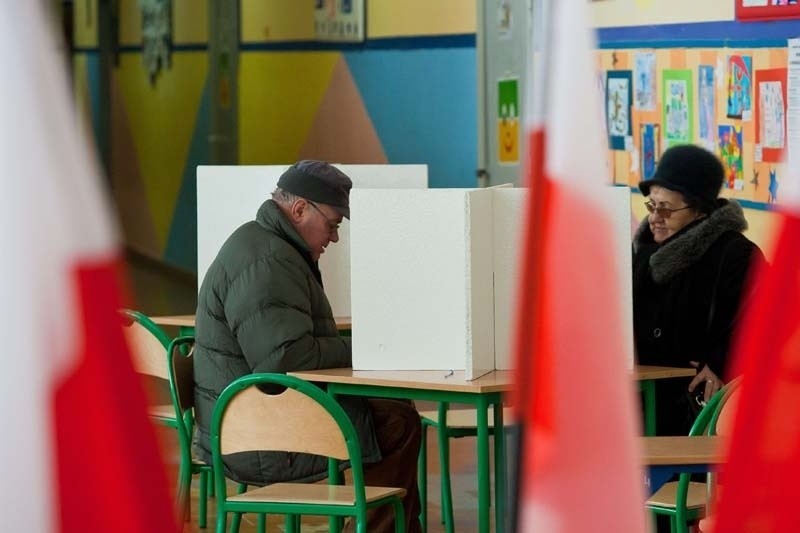Druga tura wyborów w Wałbrzychu (ZDJĘCIA)