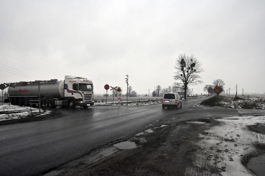 - Wszystko wskazuje na to, iż rondo w Kobylnikach powstanie...