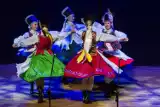 Bielsk Podlaski. Podlaska Scena Folkloru - barwne zespoły, tłumy widzów. Najlepsi zostali nagrodzeni