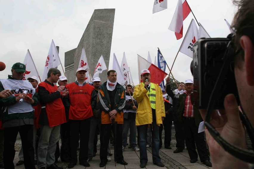 Pikieta związkowców w Jastrzębiu Zdroju