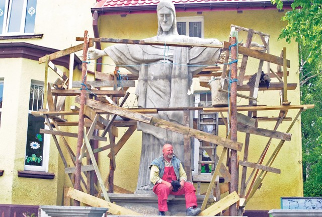 Być może pomnik Chrystusa stanie na cmentarzu