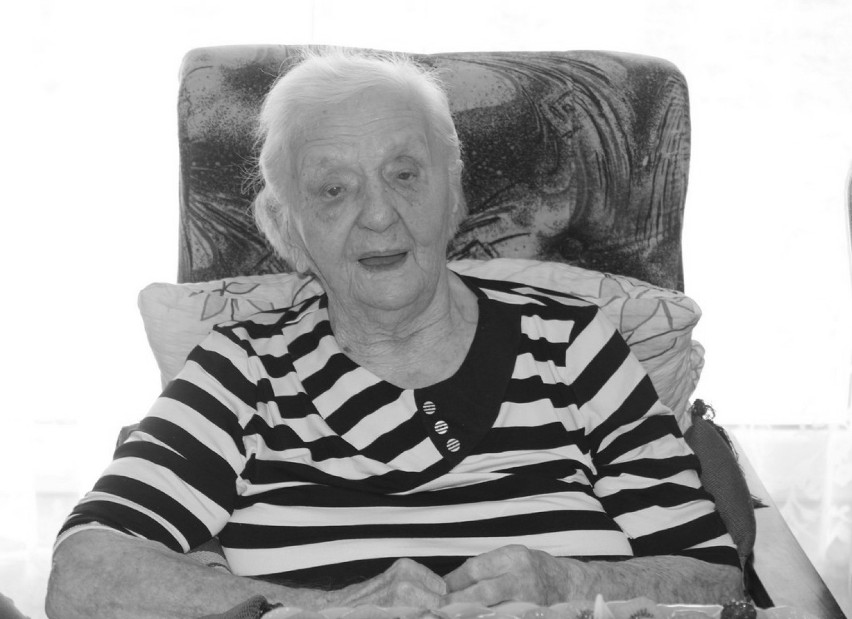 Zakrzewko. Dzisiaj pożegnano 107-latkę  z Zakrzewka, panią Gertrudę Kanarek  - 15 stycznia 2020