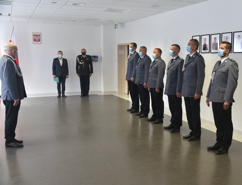 Awanse dostało 24 policjantów z powiatu tucholskiego