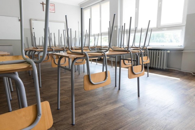 Edukacja antydyskryminacyjna realizowana w poznańskich placówkach obejmuje bardzo szeroki zakres i jest indywidualnie opracowywana w poszczególnych szkołach.