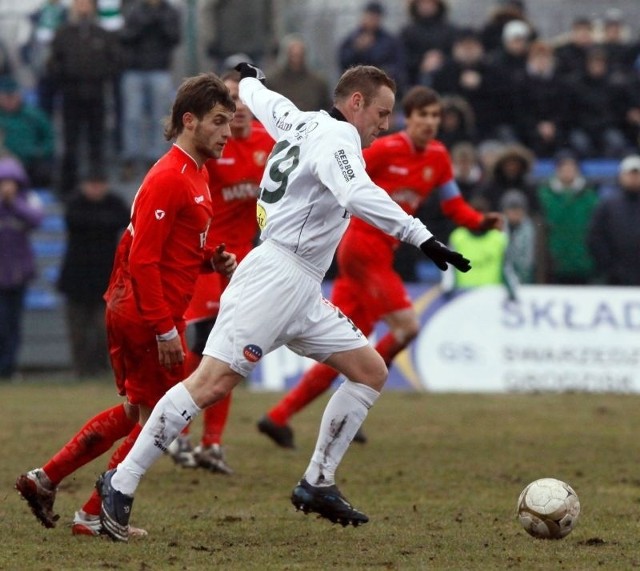 Tomasz Bekas zdobył gola w Ostrowcu, ale Warta przegrała z KSZO 1:2