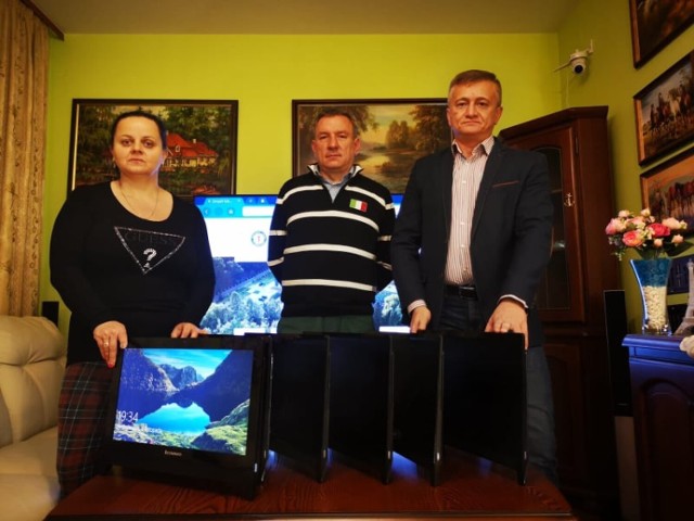 Od lewej Katarzyna Korta, Robert Dudek i Wojciech Pietras