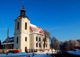 Gmina Kamień da 70 tysięcy złotych na remonty kościołów. „A od burmistrza słyszymy, że nie ma na nic pieniędzy”