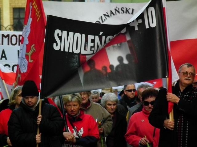 Marsz Smoleński na ulicach Poznania