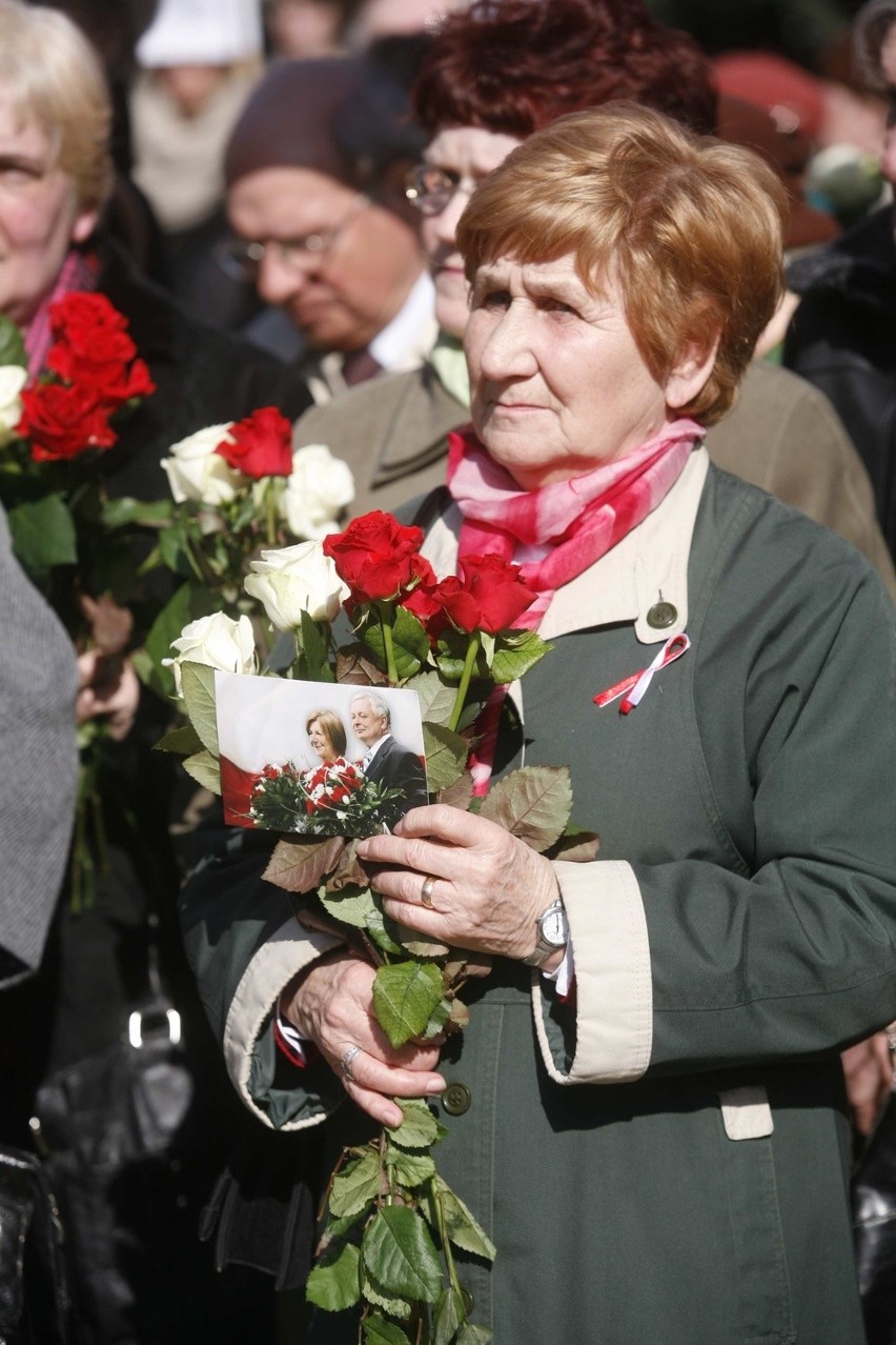 Odsłonięcie pomnika smoleńskiego w Mysłowicach z udziałem...