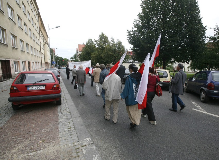 Liga Obrony Suwerenności manifestowała w Katowicach [ZDJĘCIA]