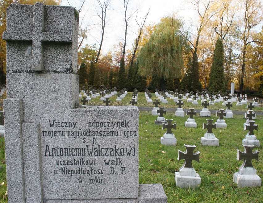 Cmentarze województwa śląskiego [ZDJĘCIA ARCHIWALNE]